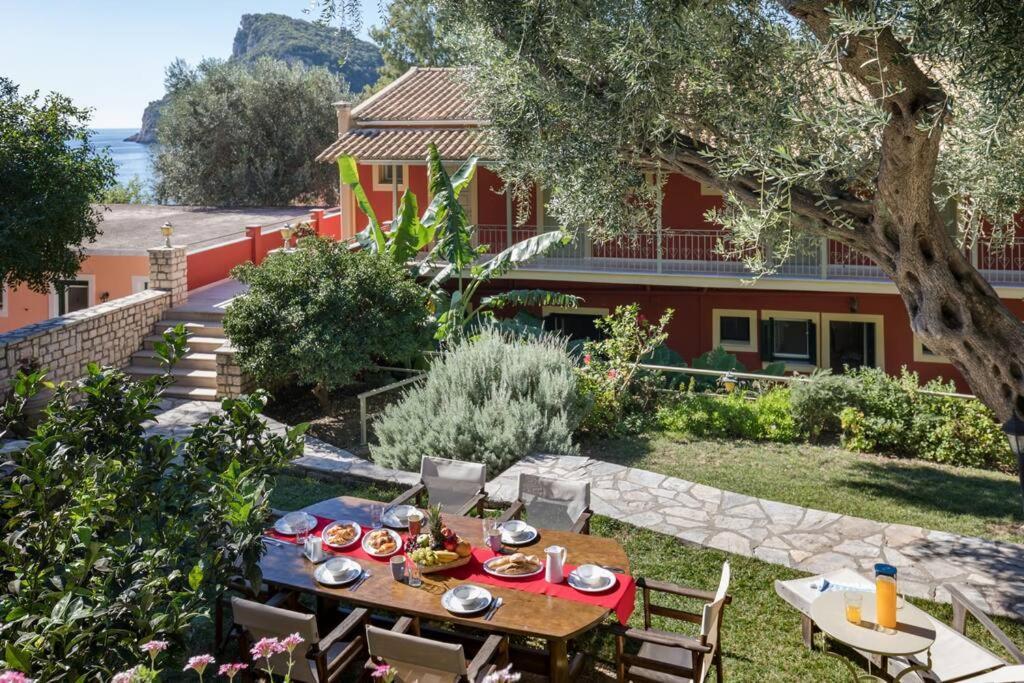Villa Anthoussa In Palaiokastritsa ภายนอก รูปภาพ